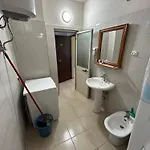Rezidenca Hasanaj 4 *