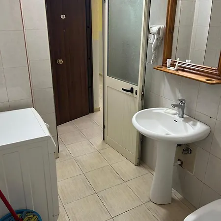 Rezidenca Hasanaj 4 Apartament *