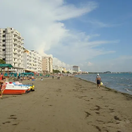 Апартаменты Rezidenca Hasanaj 4 *