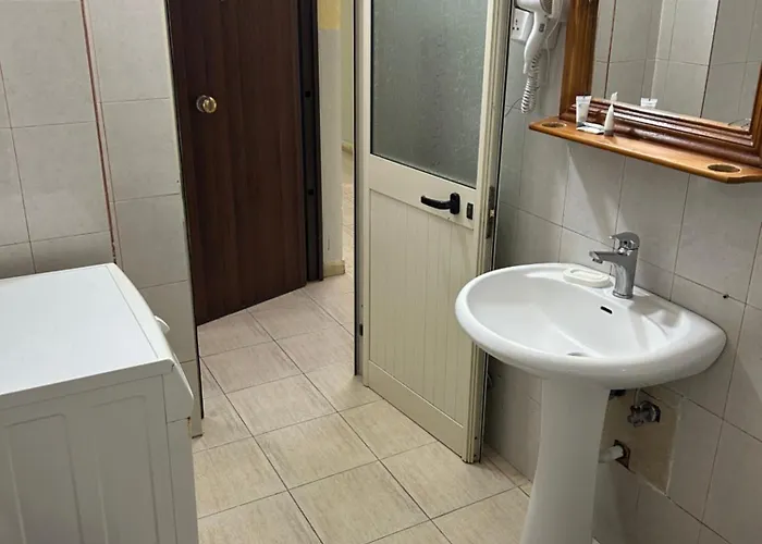 Rezidenca Hasanaj 4 Апартаменты *